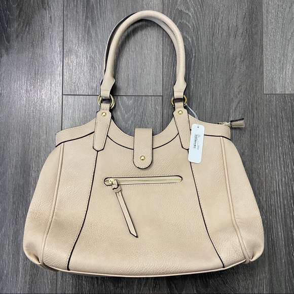 Charming Charlie Purse
